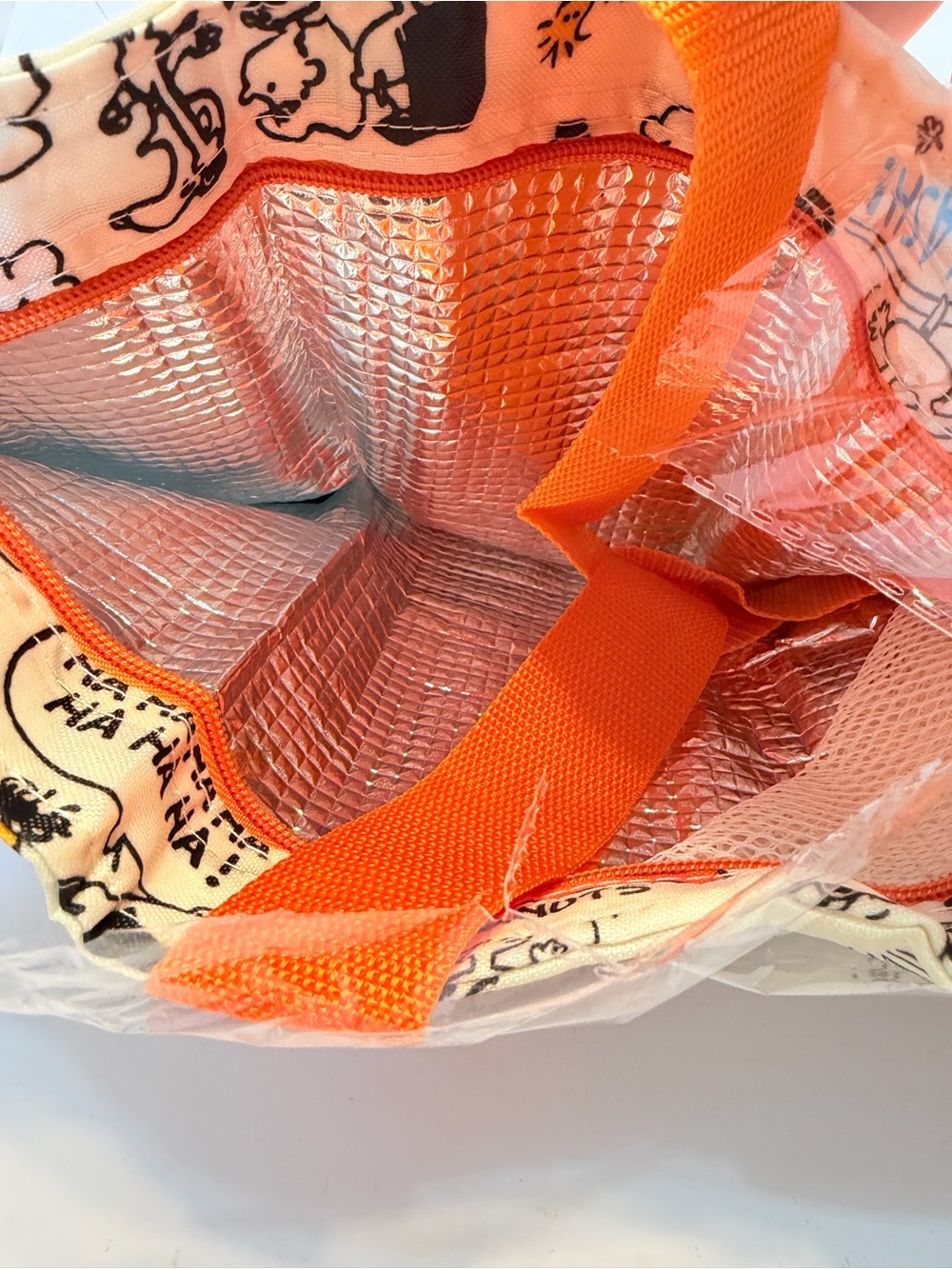 Peanuts Snoopy & Tapioca Kids Tote Bag in Orange and Navy insulated lunch tote - Picture 3 of 3